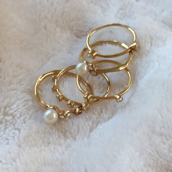 Pearl & crystal stacking rings - Picture 3 of 4